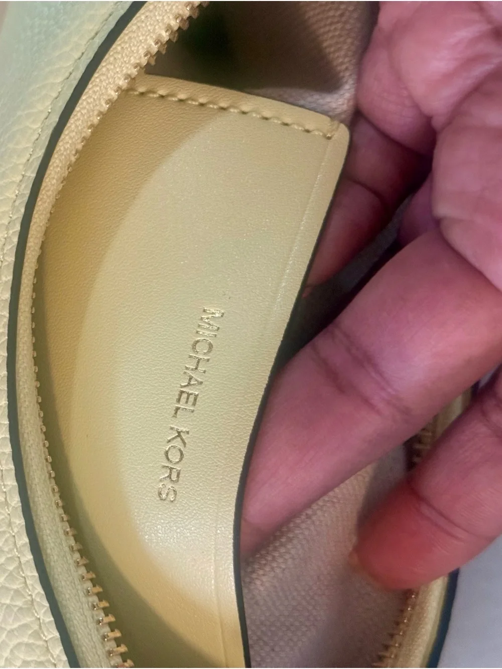 Michael Kors Nolita Medium  Pebbled Leather Chain Pochette - Lemon 🍋